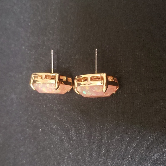 Kate Spade pale pink, glittery stud earrings. - Picture 8 of 9